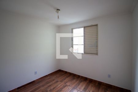 Quarto 1 de apartamento para alugar com 2 quartos, 42m² em Itaim Paulista, São Paulo