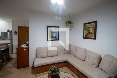 Sala de apartamento à venda com 2 quartos, 60m² em Vila Carmosina, São Paulo