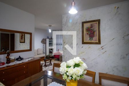 Sala de apartamento à venda com 2 quartos, 60m² em Vila Carmosina, São Paulo