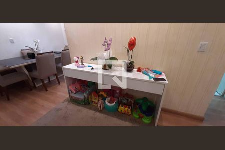 Sala de apartamento à venda com 3 quartos, 73m² em Vila Osasco, Osasco