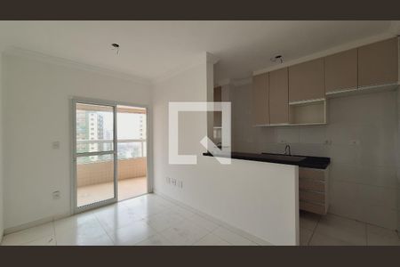 Sala de apartamento para alugar com 2 quartos, 75m² em Tupi, Praia Grande