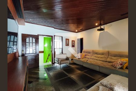 Sala de TV de casa à venda com 5 quartos, 450m² em Tijuca, Rio de Janeiro