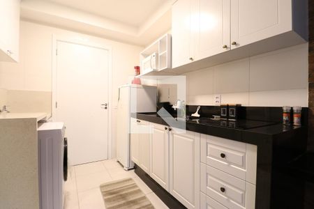 Cozinha de apartamento para alugar com 1 quarto, 35m² em Vila Romana, São Paulo