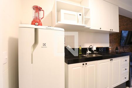 Cozinha de apartamento para alugar com 1 quarto, 35m² em Vila Romana, São Paulo