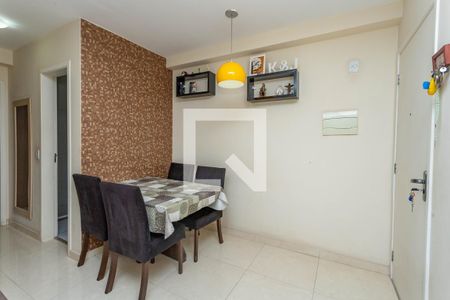 Sala  de apartamento à venda com 2 quartos, 43m² em Canhema, Diadema