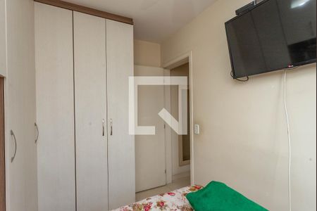 Quarto 1  de apartamento à venda com 2 quartos, 43m² em Canhema, Diadema