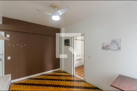 Apartamento à venda com 38m², 1 quarto e sem vagaSala