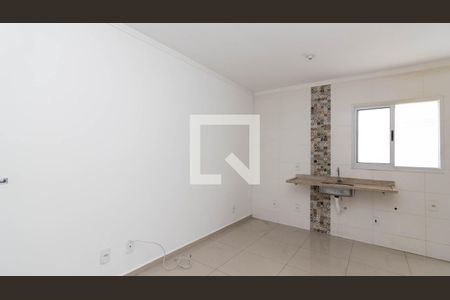 Sala de apartamento para alugar com 2 quartos, 50m² em Vila Nhocuné, São Paulo