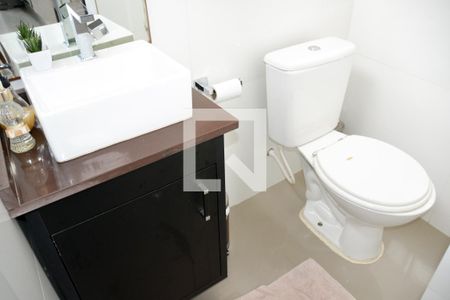 Apartamento à venda com 184m², 2 quartos e 2 vagas Apartamento à venda com 184m², 2 quartos e 2 vagasLavabo