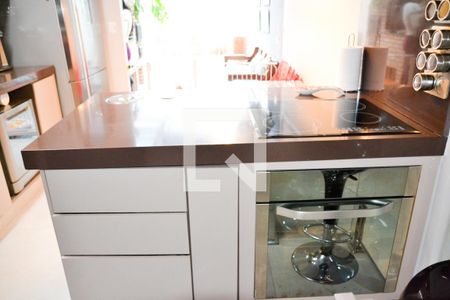 Apartamento à venda com 184m², 2 quartos e 2 vagas Apartamento à venda com 184m², 2 quartos e 2 vagasCozinha