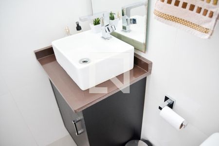 Apartamento à venda com 184m², 2 quartos e 2 vagas Apartamento à venda com 184m², 2 quartos e 2 vagasLavabo