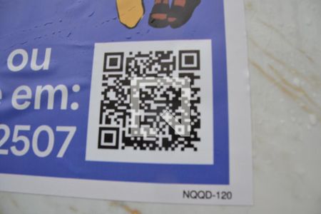 Apartamento à venda com 184m², 2 quartos e 2 vagas Apartamento à venda com 184m², 2 quartos e 2 vagasPlaca