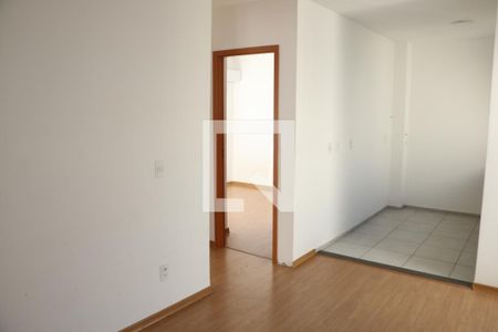 Sala  de apartamento para alugar com 2 quartos, 42m² em Jardim Alvorada, Nova Iguaçu