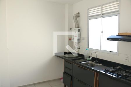 Cozinha de apartamento para alugar com 2 quartos, 42m² em Jardim Alvorada, Nova Iguaçu
