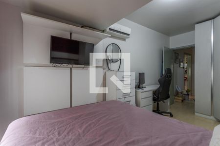 Quarto 1 de apartamento à venda com 2 quartos, 75m² em Jardim do Salso, Porto Alegre