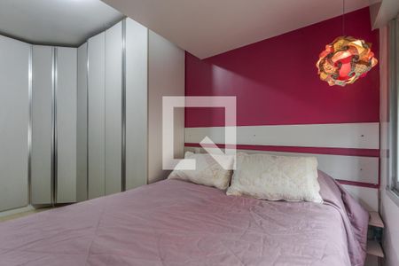 Quarto 1 de apartamento à venda com 2 quartos, 75m² em Jardim do Salso, Porto Alegre