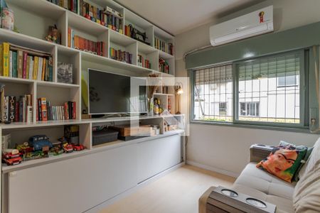 Sala de apartamento à venda com 2 quartos, 75m² em Jardim do Salso, Porto Alegre