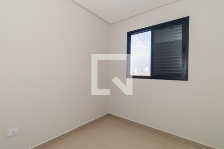 Quarto de apartamento à venda com 2 quartos, 42m² em Vila Nivi, São Paulo