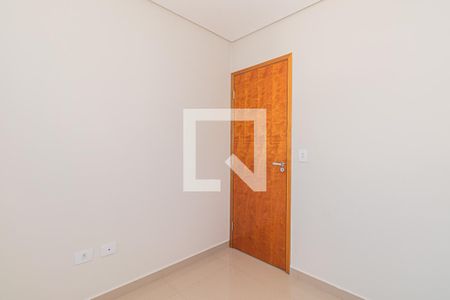 Quarto de apartamento à venda com 2 quartos, 42m² em Vila Nivi, São Paulo