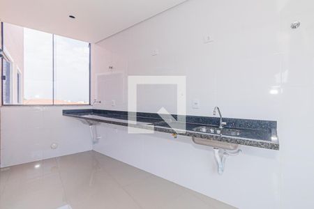 Cozinha de apartamento à venda com 2 quartos, 42m² em Vila Nivi, São Paulo