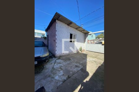 Área Externa de casa à venda com 3 quartos, 300m² em Rubem Berta, Porto Alegre