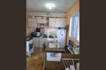 Cozinha de casa à venda com 3 quartos, 300m² em Rubem Berta, Porto Alegre