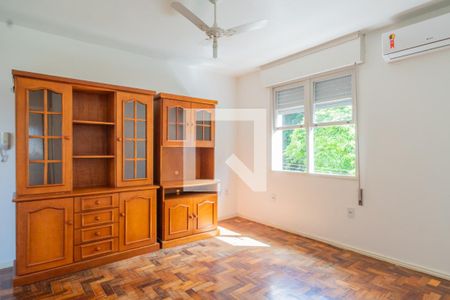 Sala de apartamento para alugar com 2 quartos, 60m² em Cristal, Porto Alegre