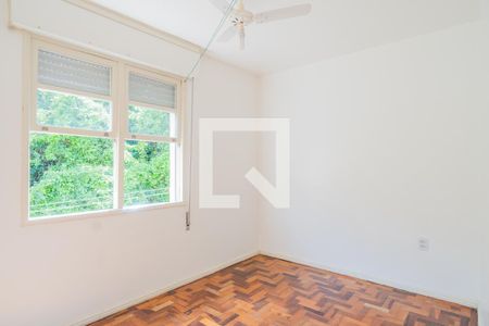 Quarto 1 de apartamento para alugar com 2 quartos, 60m² em Cristal, Porto Alegre