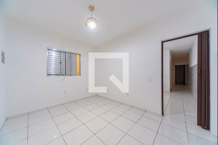 Quarto 1 de casa para alugar com 2 quartos, 65m² em Jardim Alvorada, Santo André