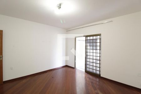 Sala 3 de casa para alugar com 5 quartos, 250m² em Vigilato Pereira, Uberlândia