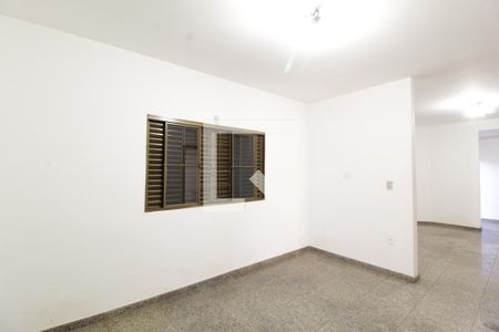 Sala 2 de casa para alugar com 5 quartos, 250m² em Vigilato Pereira, Uberlândia