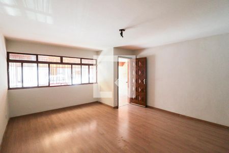 Sala de casa para alugar com 3 quartos, 180m² em Jardim das Laranjeiras, São Paulo