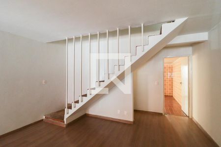 Sala de casa para alugar com 3 quartos, 180m² em Jardim das Laranjeiras, São Paulo