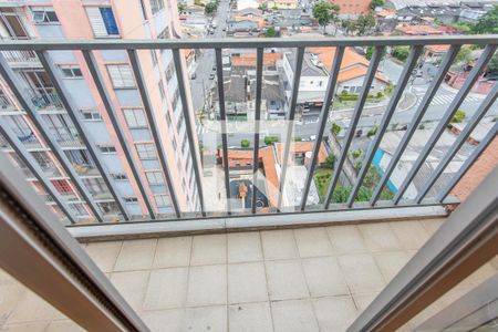 Varanda da sala  de apartamento para alugar com 2 quartos, 58m² em Taboão, Diadema