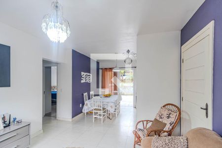 Sala de casa à venda com 5 quartos, 230m² em Ipanema, Porto Alegre