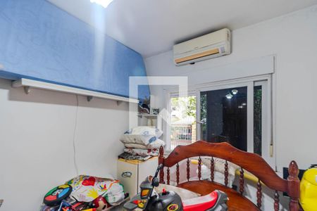 Quarto 1 de casa à venda com 5 quartos, 230m² em Ipanema, Porto Alegre