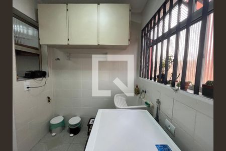 Apartamento à venda com 79m², 2 quartos e 1 vaga Apartamento à venda com 79m², 2 quartos e 1 vagaÁrea de Serviço