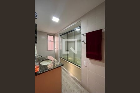 Apartamento à venda com 79m², 2 quartos e 1 vaga Apartamento à venda com 79m², 2 quartos e 1 vagaBanheiro da Suíte