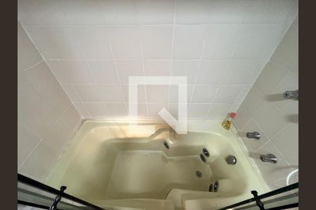 Apartamento à venda com 79m², 2 quartos e 1 vaga Apartamento à venda com 79m², 2 quartos e 1 vagaBanheiro da Suíte