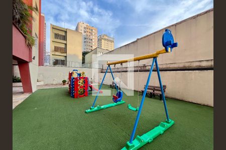 Apartamento à venda com 79m², 2 quartos e 1 vaga Apartamento à venda com 79m², 2 quartos e 1 vagaÁrea comum - Playground