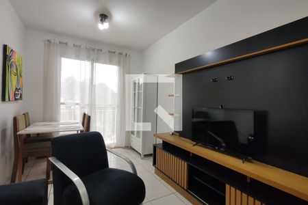 Sala de apartamento para alugar com 3 quartos, 63m² em Jacarepaguá, Rio de Janeiro