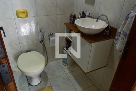 Banheiro da Suíte 1 de casa de condomínio à venda com 2 quartos, 77m² em Curicica, Rio de Janeiro