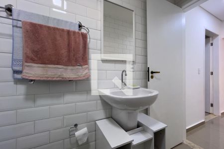 Banheiro de apartamento à venda com 1 quarto, 62m² em Cambuci, São Paulo