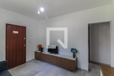 Sala de casa para alugar com 2 quartos, 2000m² em Camorim, Rio de Janeiro