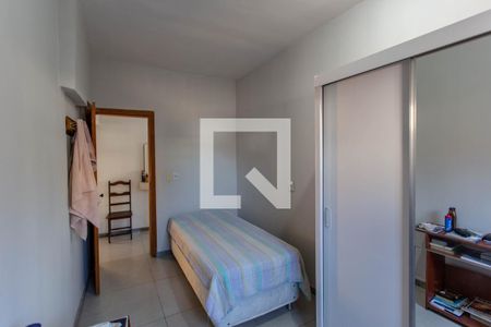 Quarto Suite 1 de casa à venda com 3 quartos, 360m² em São Gabriel, Belo Horizonte