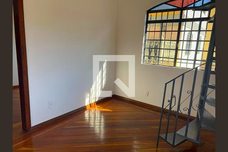 Quarto de casa à venda com 4 quartos, 170m² em Dona Clara, Belo Horizonte