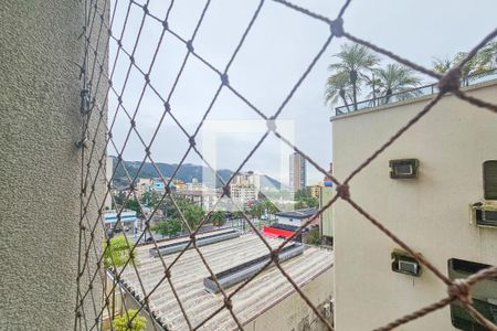 Vista  de apartamento para alugar com 3 quartos, 84m² em Jardim Praiano, Guarujá