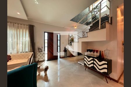 Sala de casa à venda com 3 quartos, 140m² em Utinga, Santo André