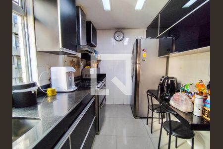 Cozinha de apartamento para alugar com 3 quartos, 120m² em Carmo, Belo Horizonte