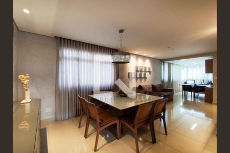 Sala de apartamento para alugar com 3 quartos, 120m² em Carmo, Belo Horizonte